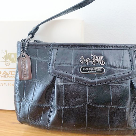COACH Madison Black Croc Large Wristlet  NEW in Box